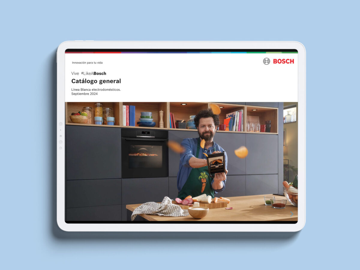 Ipad mostrando la portada del catálogo interactivo Bosch septiembre 2024